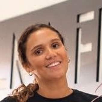 Joana Dias, instrutora de Pilates.